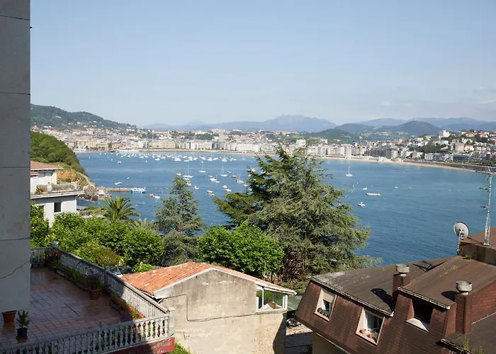 Apartment Santa Klara By Feelfreerentals *